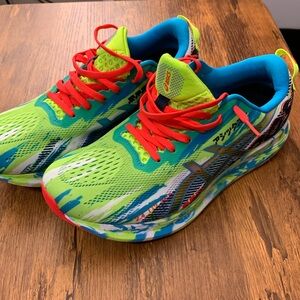 ASICS Tri Noosa